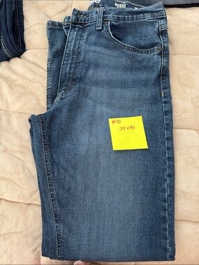 Wrangler Men's Straight Fit Dark Blue Jeans